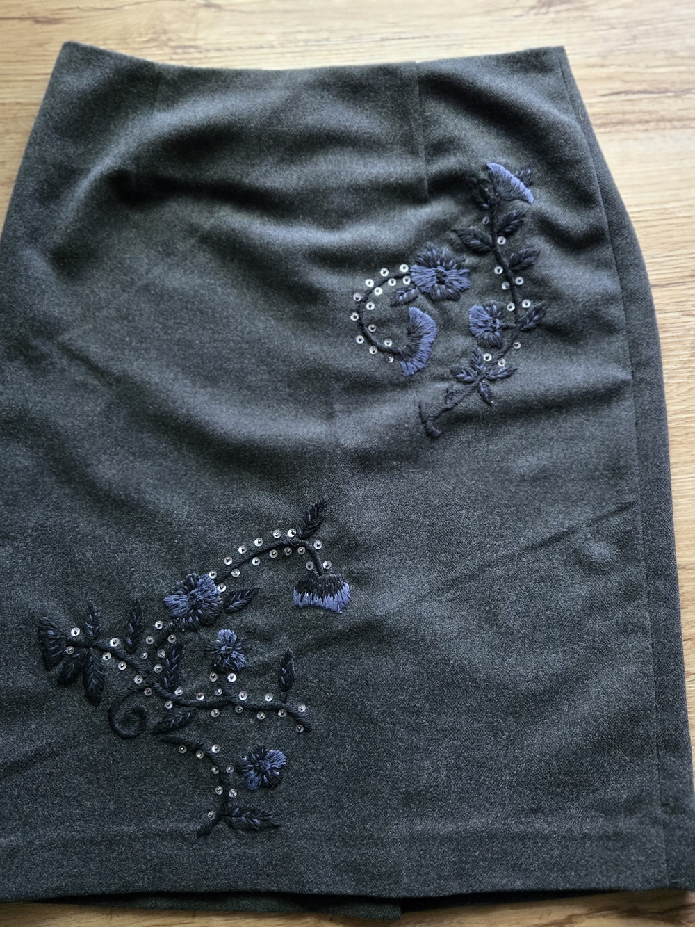 Vintage Anna Sui Wool Blend Pencil Mini Skirt Sz Med Embroidered Floral